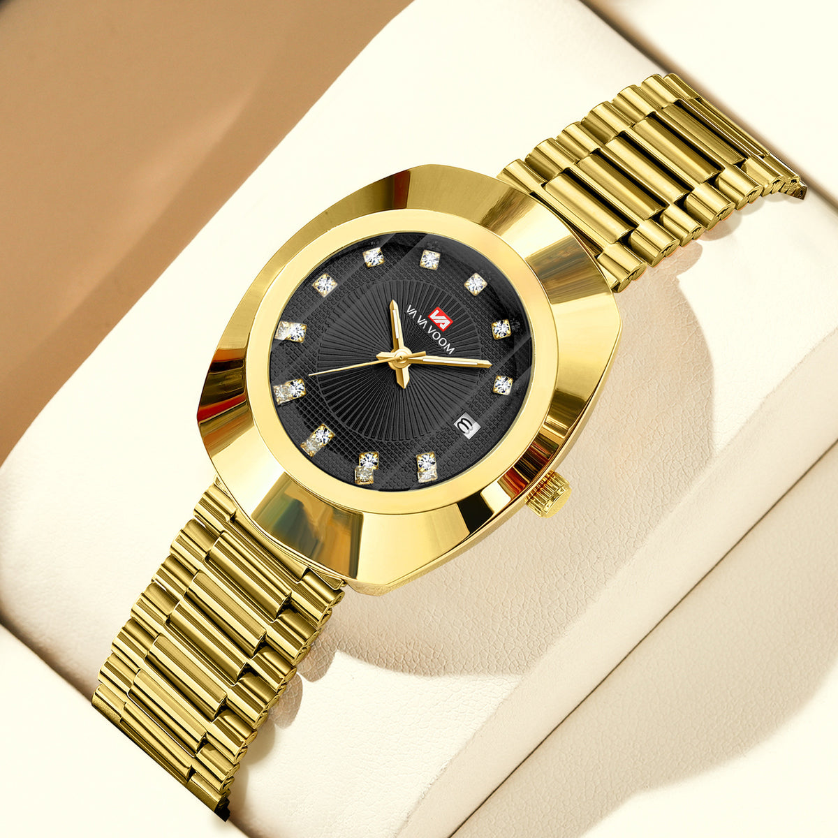 : Luxury Gold Oval Quartz Watch