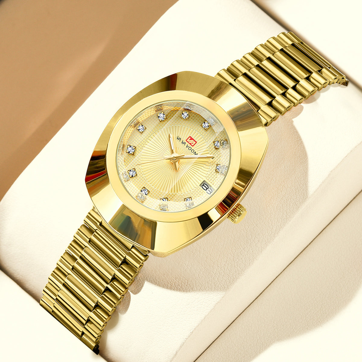 : Luxury Gold Oval Quartz Watch